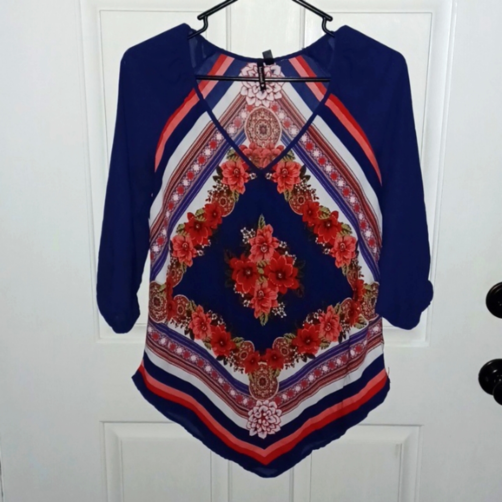 Hanker chief blouse